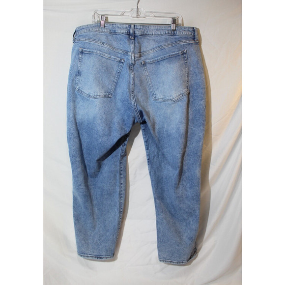 Old Navy O.G. Straight Leg High Rise Lite Wash Blue Jeans Size:20 Distressed - Picture 2 of 16